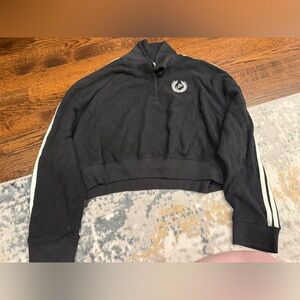 Victoria secret PINK reverse fleece black and white crop sweatshirt size XL EUC
